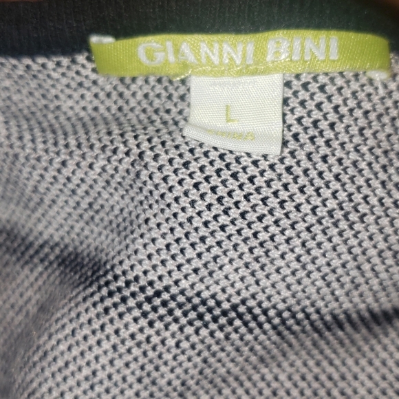 Top - Picture 4 of 4